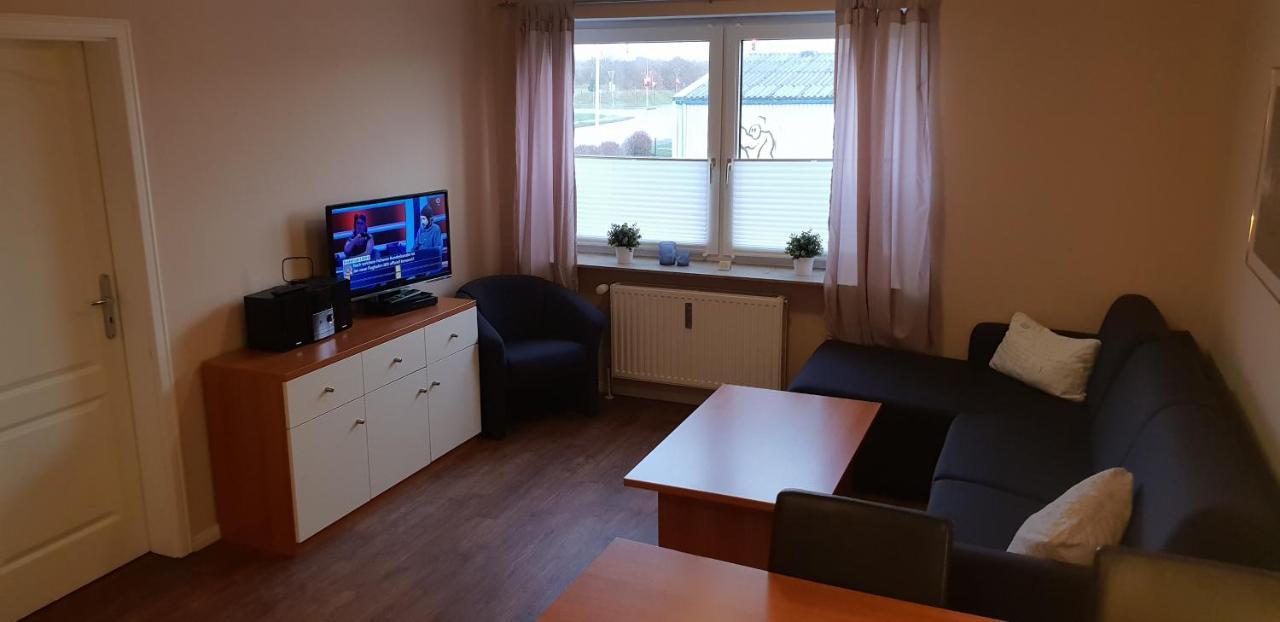 Airport Hotel One Aparthotel Sylt Esterno foto